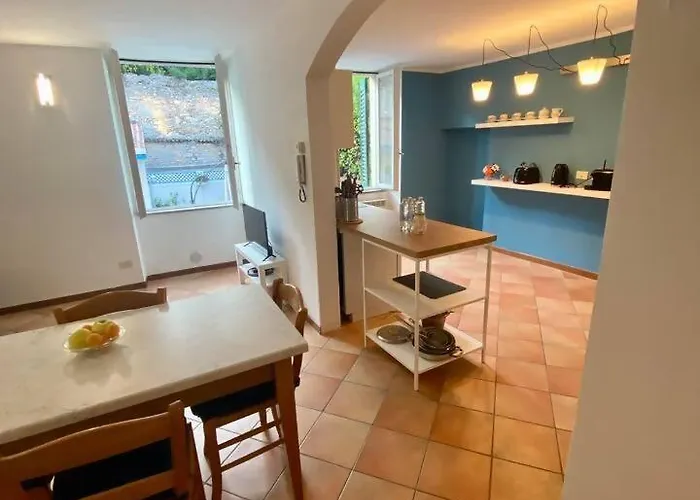 La Piccola Gioia 1 *